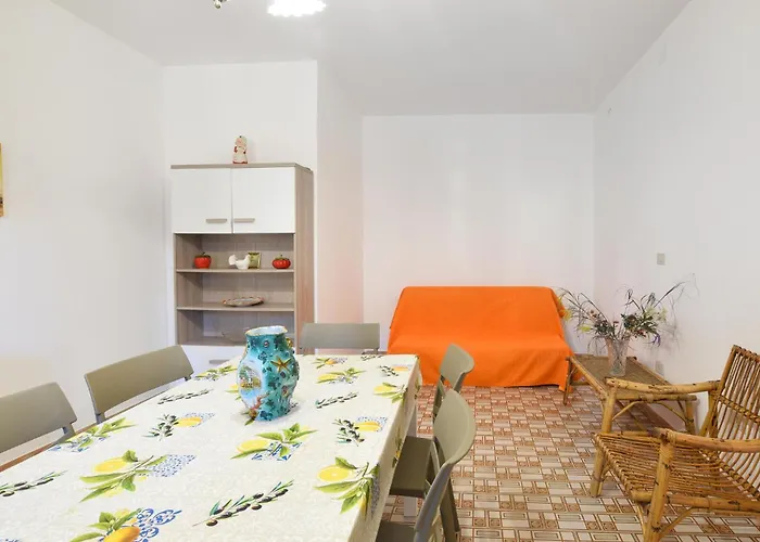 Paola 5 Apartman *